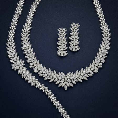 Brilliant Garden Diamond Jewelry Set
